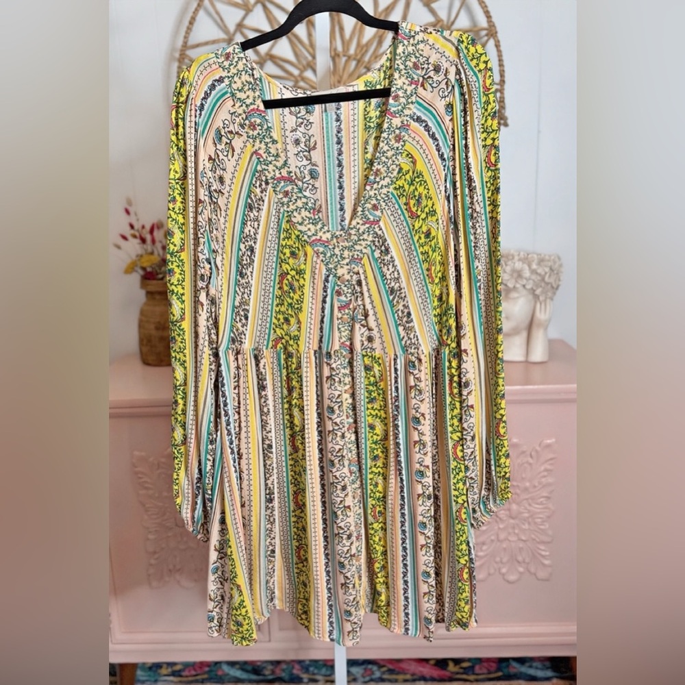 Wonderly 2XL Multicolor Floral and Stripe mini